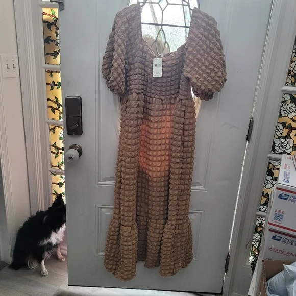 NWT Simply Southern Beige Tan Ruffled Smocked Maxi Dress Size Large - Picture 2 of 3